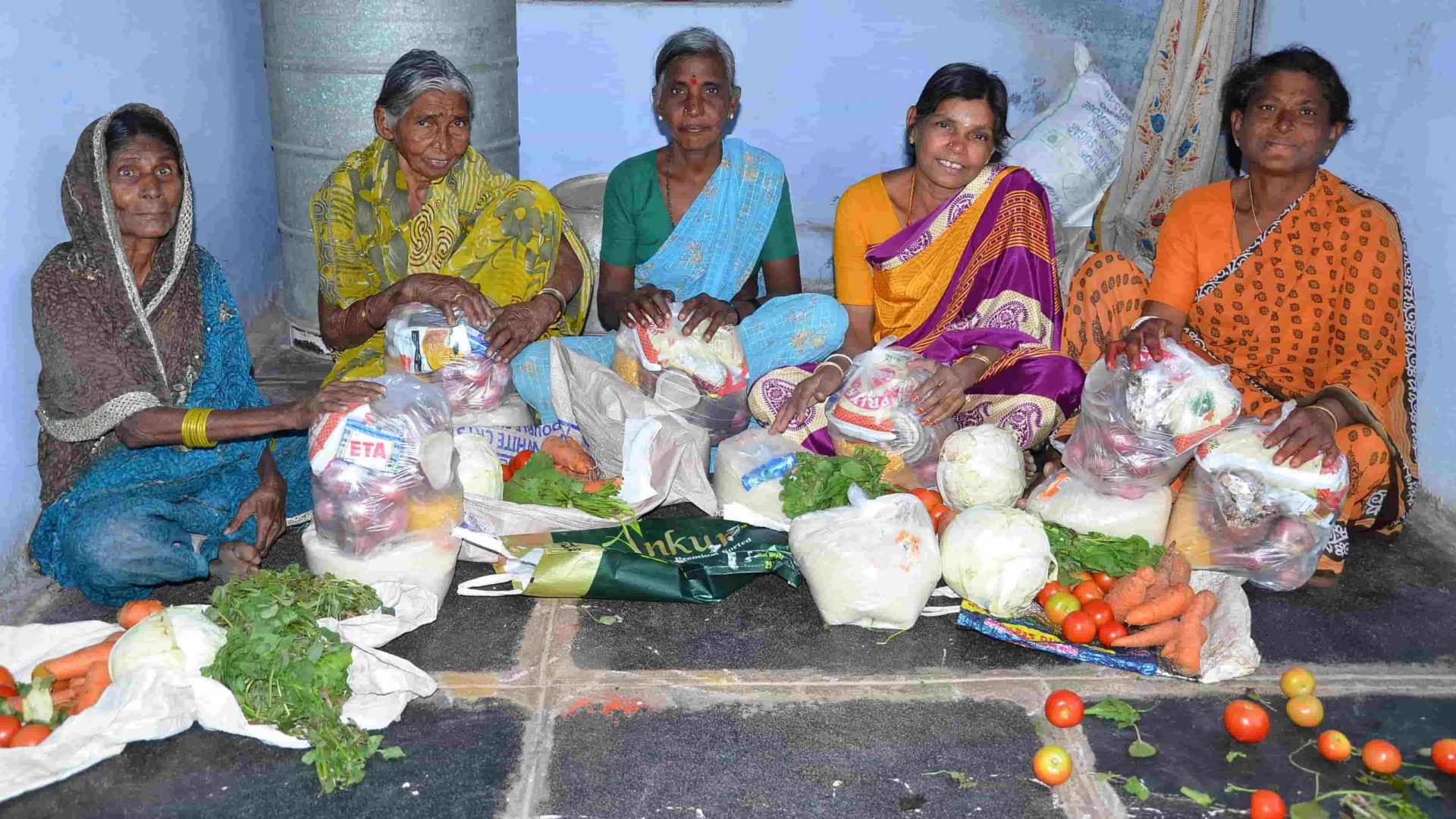 Donate Food Groceries to Poor Old Age People through SERUDS Kurnool NGO Donate Food Groceries to Poor Old Age People through SERUDS Kurnool NGO