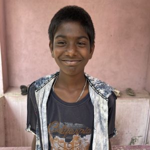ponsor Child in India Somshekar 14 years old, studying in 6th class. His father died of cancer. Seruds Orphanage is taking care of his education and all needs. Donate online and save tax u/s 80G